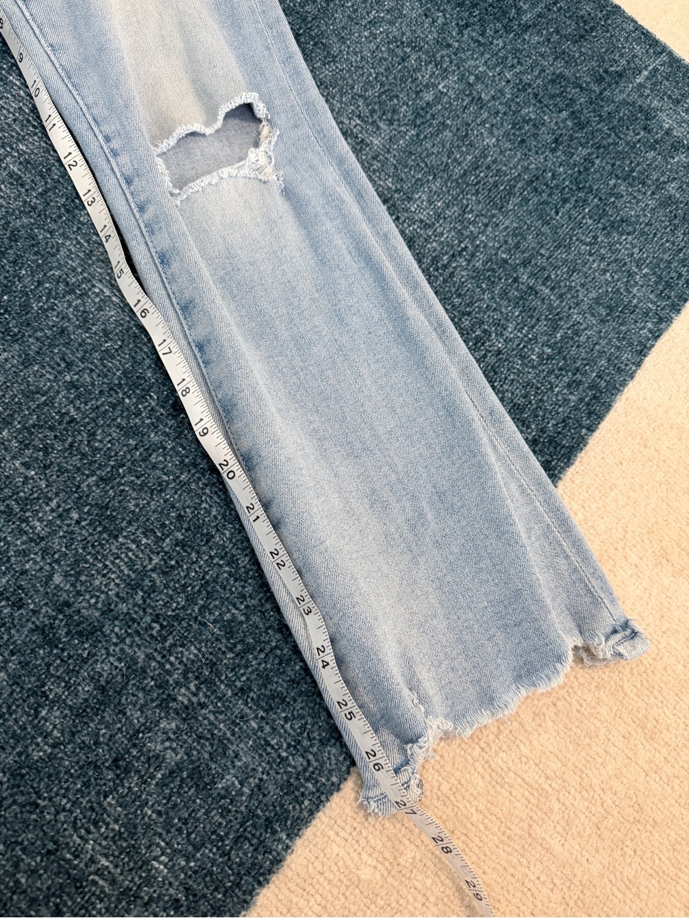 MOTHER The Hustler Ankle Chew Jeans in Petal Plucker - Picture 14 of 15